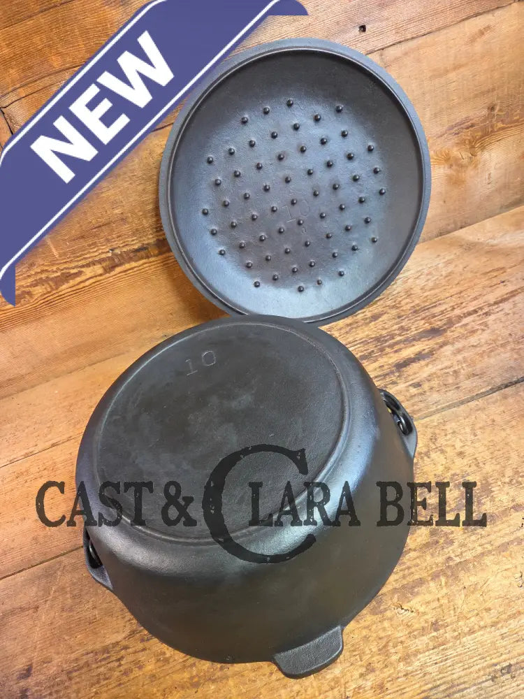HUGE 1940βs Era Lodge Dutch Oven. Wonderful condition ready to use! - Dutch Ovens Trivets & Kettles