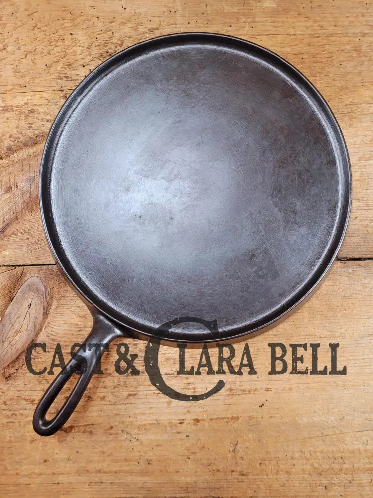 Huge Griddle! Hard to Find 1890’s Wagner ’Arc’ Logo #10A Handled Griddle. Awesome daily user and perfect restored