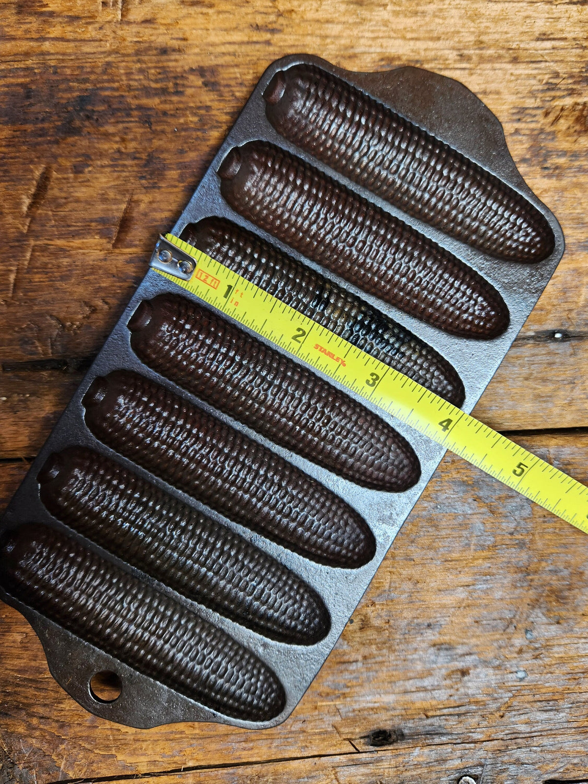 Awesome Gift! Toy Griswold No. 262 Cast Iron Crispy Corn Or Wheat Stick Pan 7 Cup. Great For Display