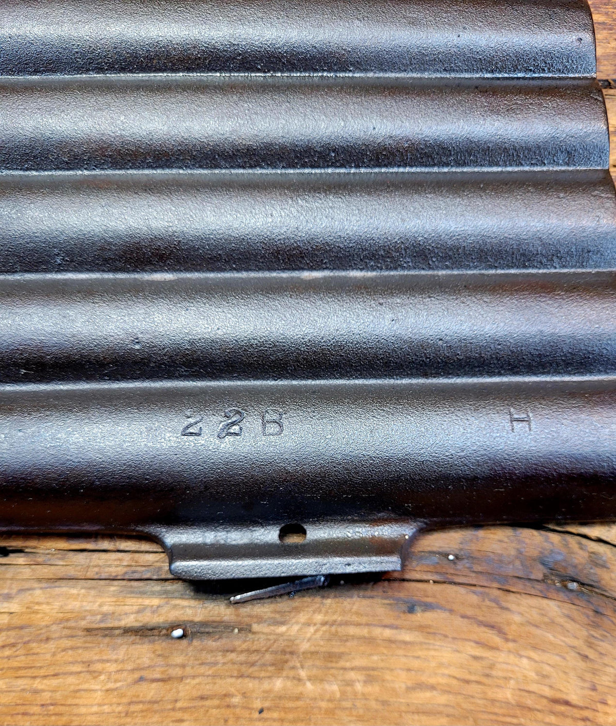 Unique Gift And Great Taco Server?? 1950’S Era Lodge Corn Bread Pan #22 Gem Mold Make Delicious