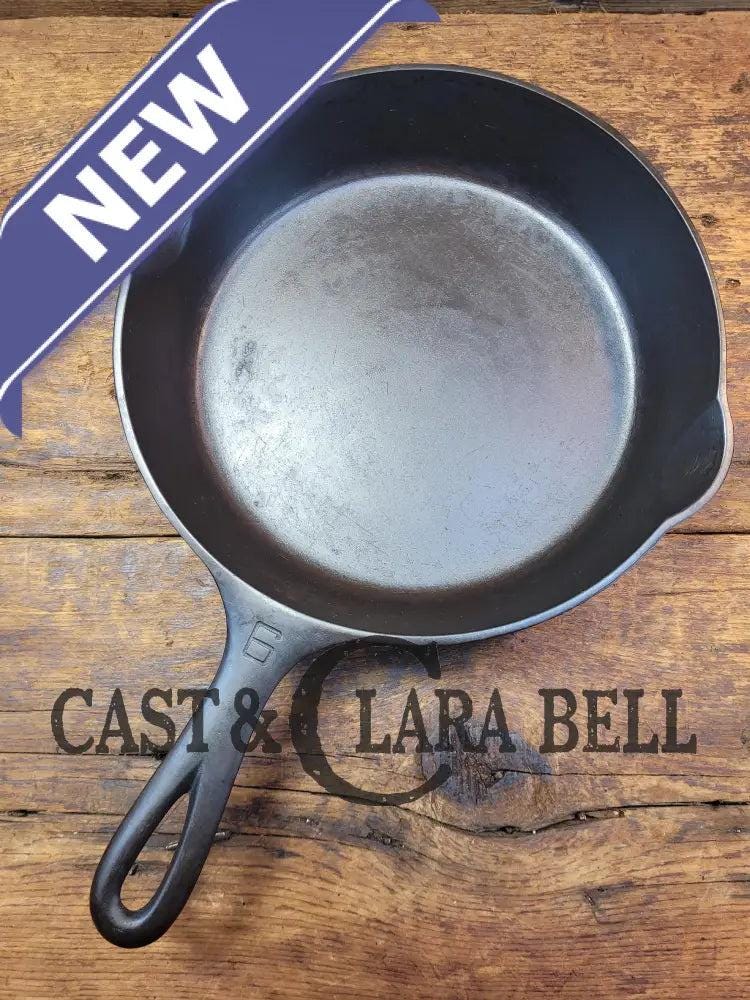 Awesome saute skillet! 1930's Griswold #6 cast iron Skillet with Large Block Logo and Smooth Bottom, 699 H