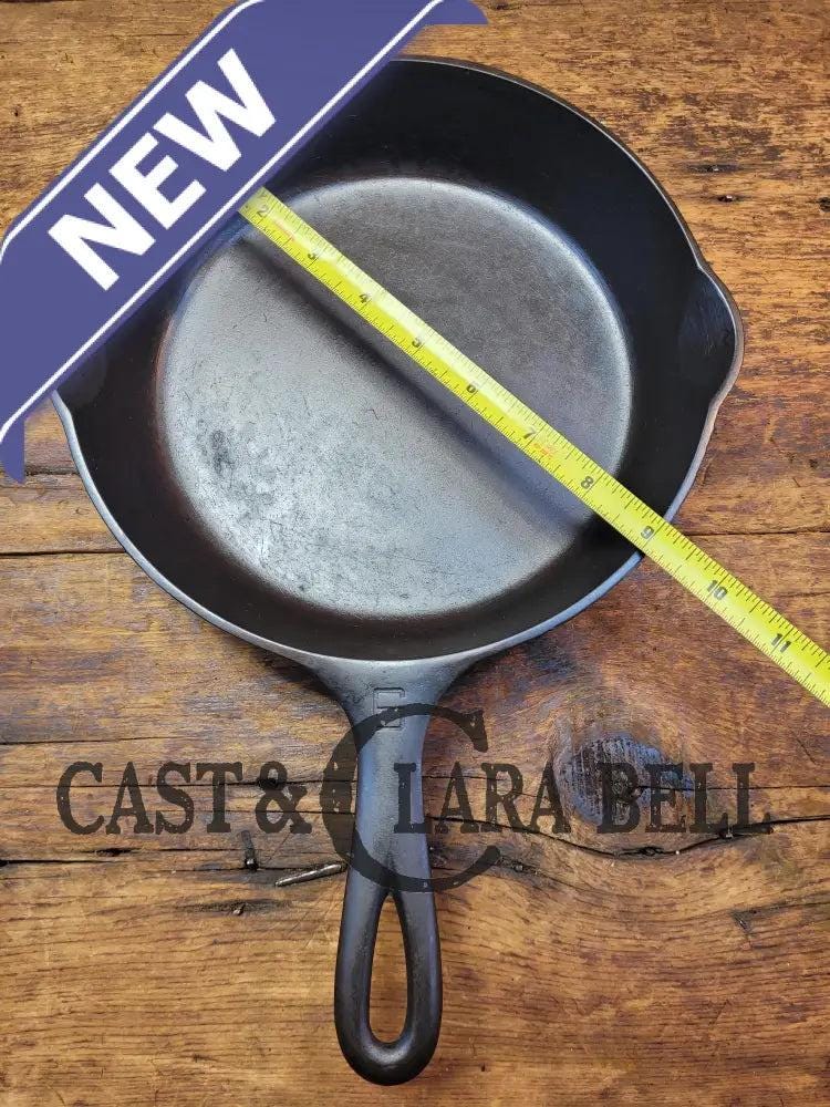 Awesome saute skillet! 1930's Griswold #6 cast iron Skillet with Large Block Logo and Smooth Bottom, 699 H