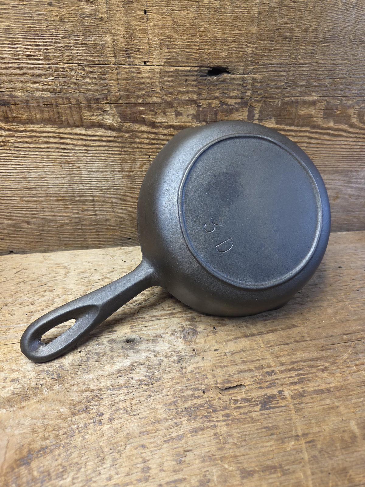Amazing gift idea! Birmingham Stove & Range #3 Egg Skillet Red Mountain Series 3-D. Restored and Ready to Use! SC24