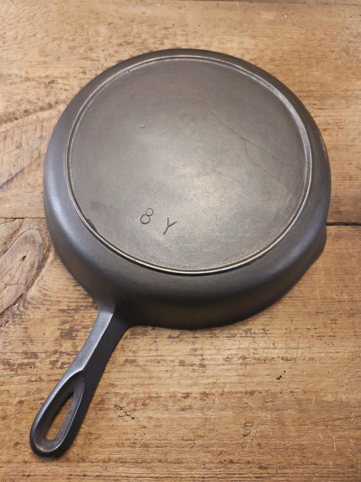 The Classic 8! 1940’s early Birmingham Stove & Range Red Mountain Series #8 Skillet 8Y Skillet