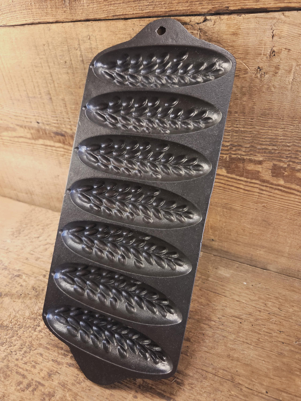 HTF 1930’s Griswold made Puritan # 1270 Wheat Stick Pan p/n 1513. Made for Sears & Roebuck department stores. Restored