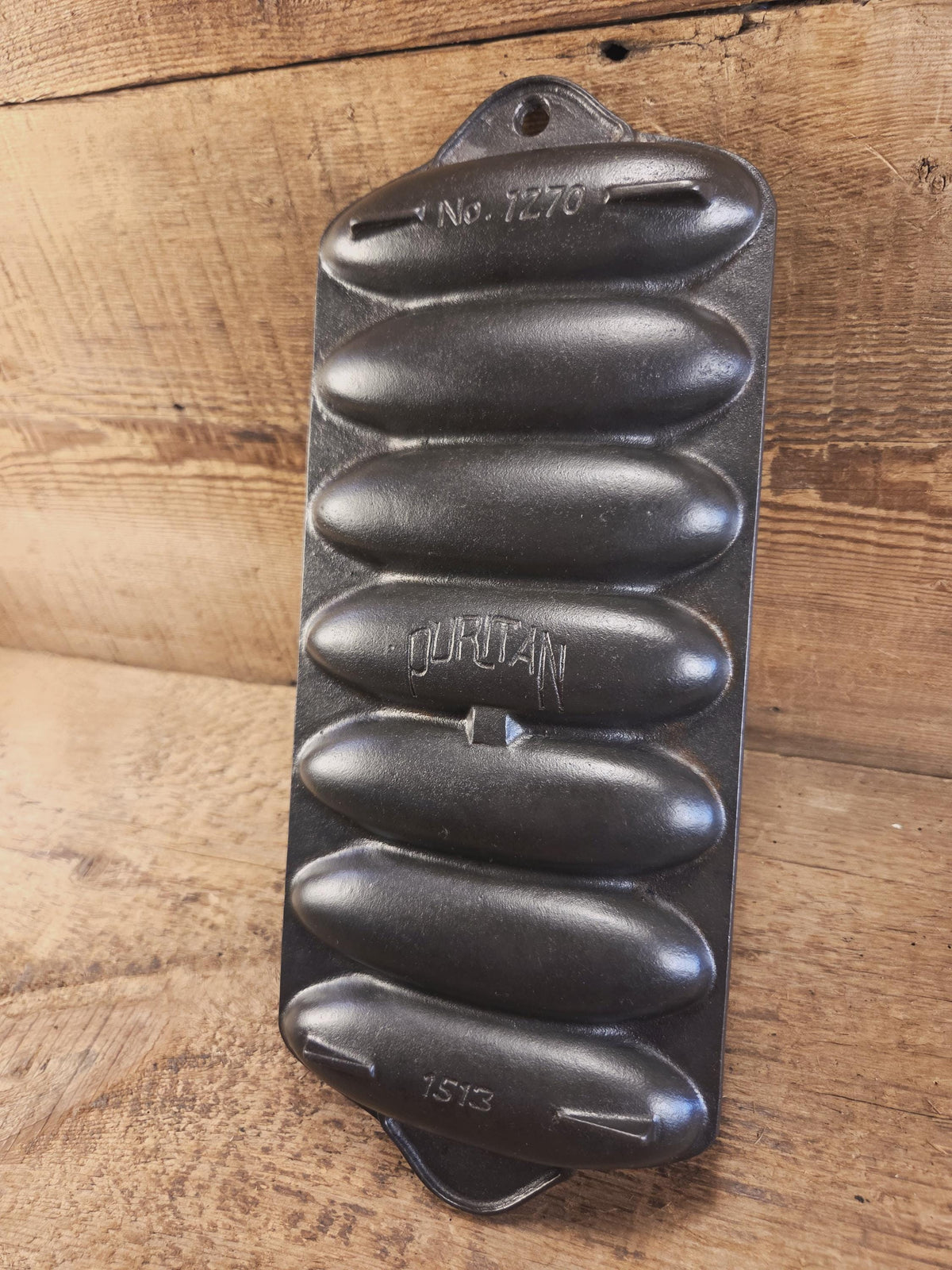 HTF 1930’s Griswold made Puritan # 1270 Wheat Stick Pan p/n 1513. Made for Sears & Roebuck department stores. Restored