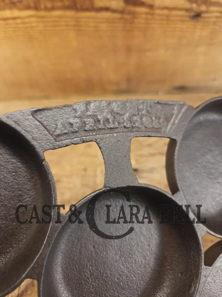 Late 1800’s #2 Gem Pan by Russell and Erwin Connecticut. Perfect for biscuits or english muffins! Restored and Ready to