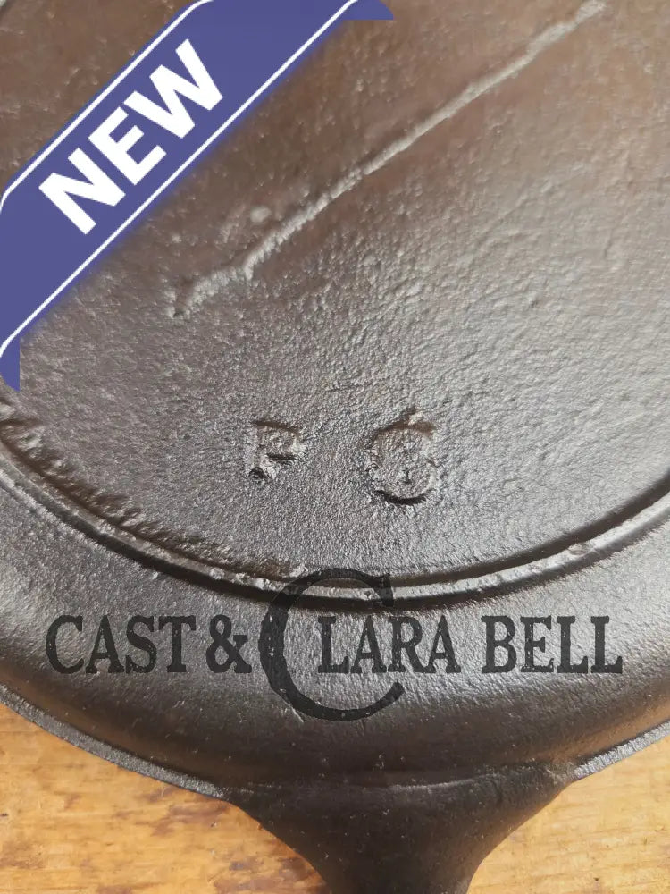 Late 1800’s Antique #6 Round ’Snack’ Griddle with Gate mark and Raised 6 P. Perfect size for one! Griddle