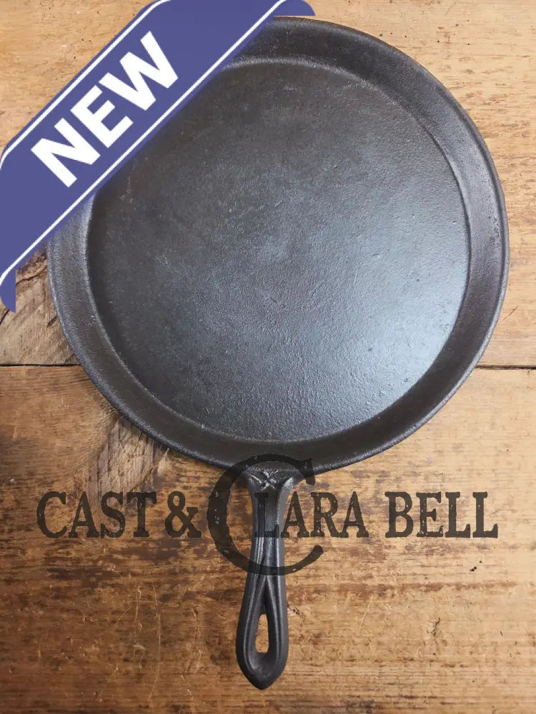 Late 1800’s Antique #9 Round Stove Eye Griddle with Gate mark and Raised 9 semi-fancy handle Griddle