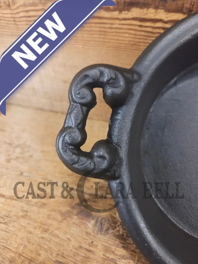 Late 1800’s Antique Gate-marked #8 Cast Iron Griddle/Sad Iron Heater. Ornate fancy handles awesome for cooking &