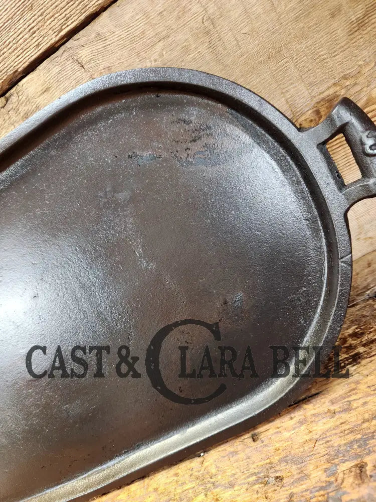 Antique #8 sale Cast Iron Griddle, Double Gate