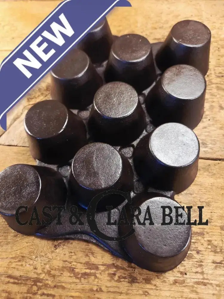 Late 1800βs hard to find Shepard #10 Popover Gem Pan. Phila PA based foundry. Beautifully restored and ready to use!