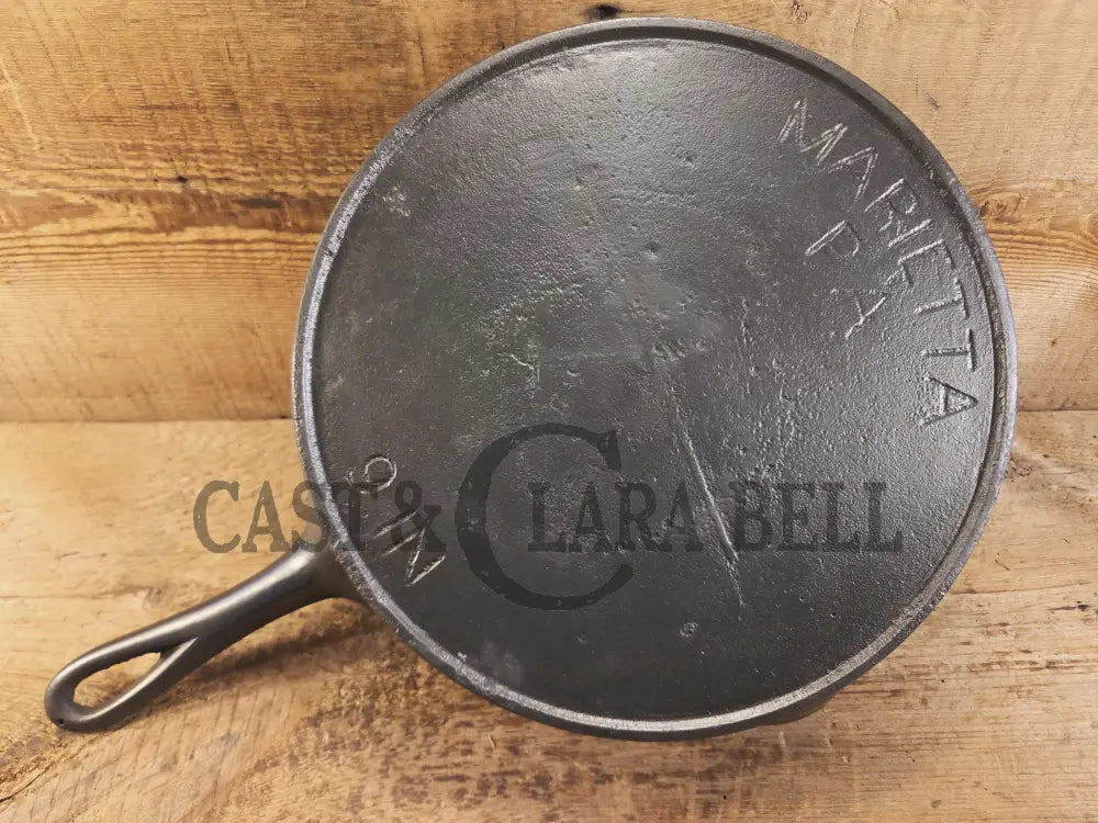 Late 1800βs HTF Marietta 9 inch Skillet with Gatemark & Marietta PA markings. Restored and Ready to Use! Skillet