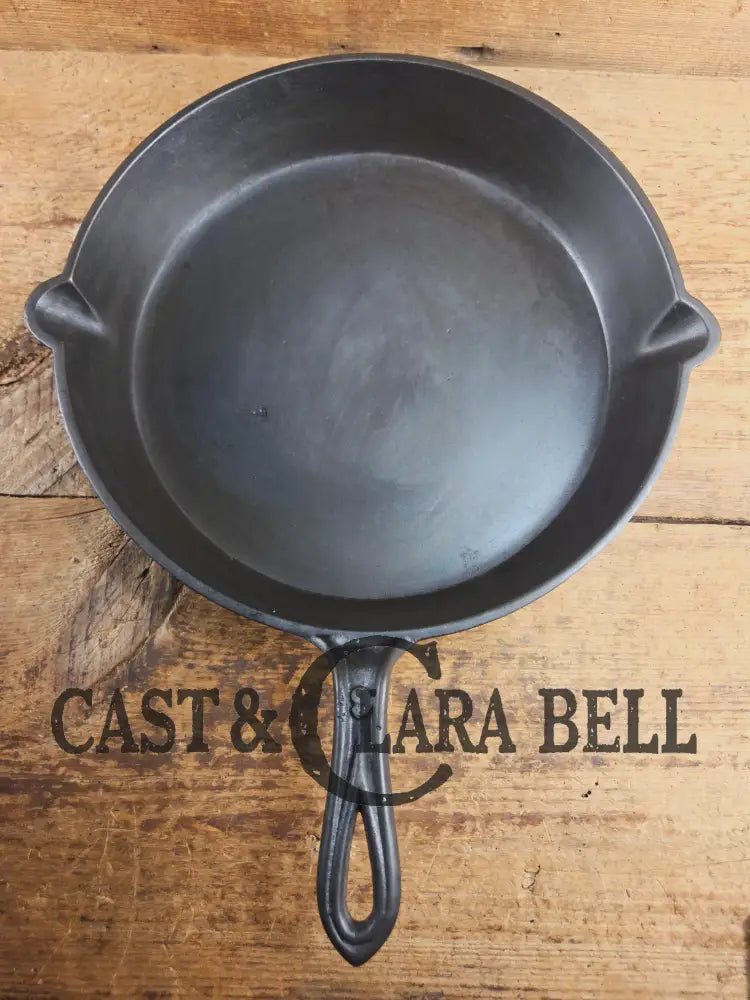 Late 1800’s Semi Fancy handled #9 cast iron skillet with Raised PH on the bottom. Beautiful skillet amazing daily user!