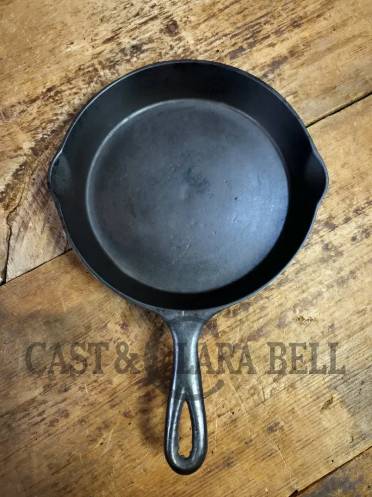 Late 1800βs Unknown Maker Antique #7 Skillet Fancy Handle. Very cool piece to use similar to Griswold Erie Skillet
