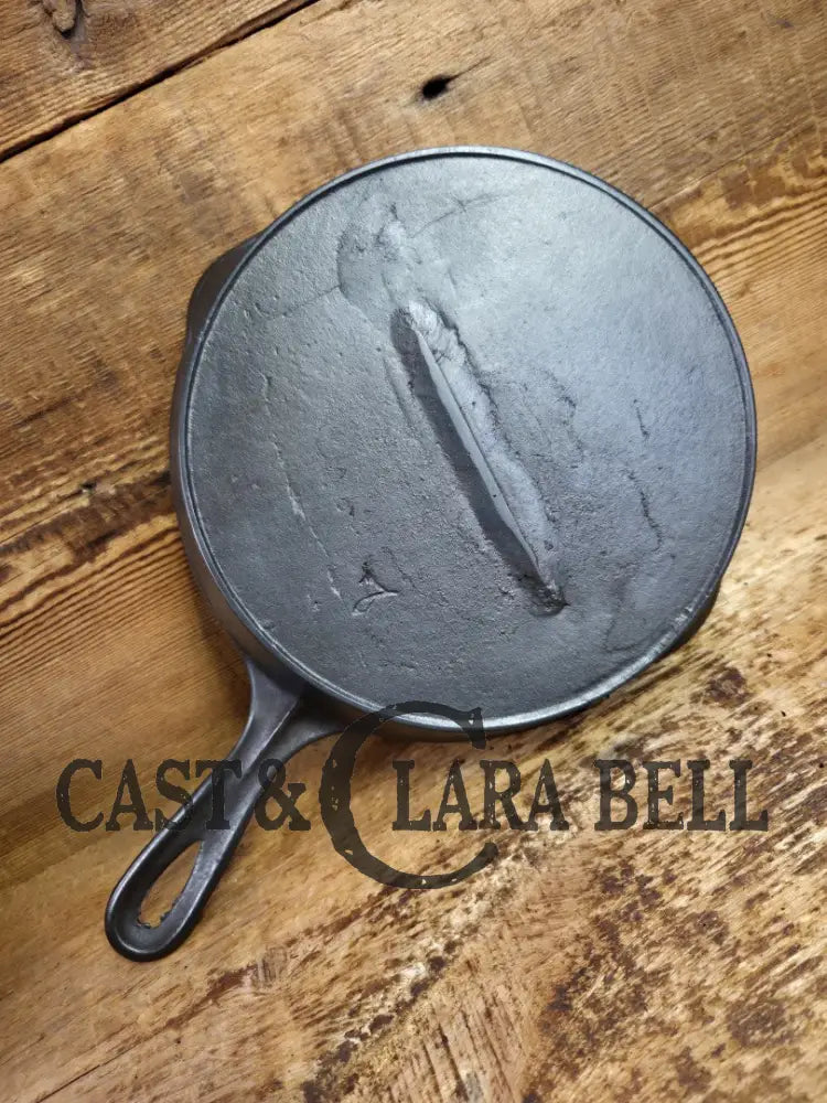 Late 1800βs Unknown Maker Antique #7 Skillet Fancy Handle. Very cool piece to use similar to Griswold Erie Skillet
