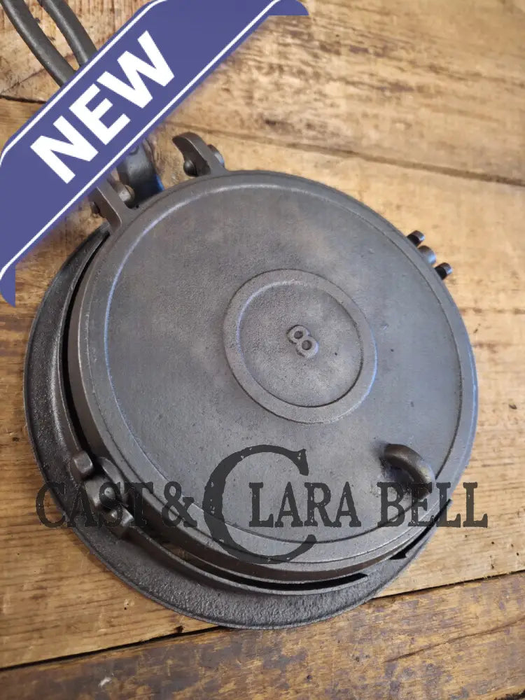 Late 1800’s Unmarked BEAUTIFUL #8 Antique Waffle iron. Awesome raised 8 on both paddles and handles. VERY cool! Waffle