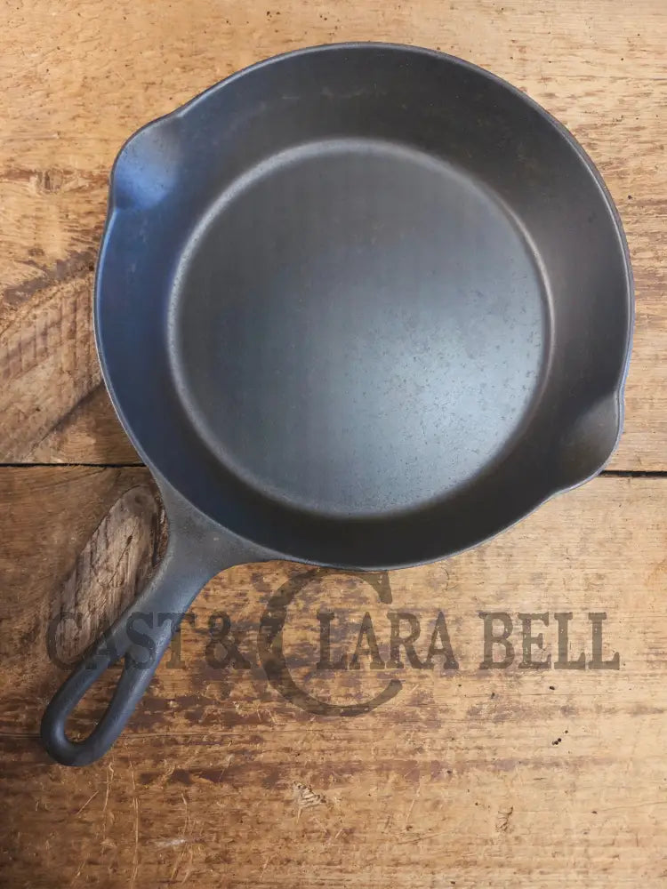 Late 1890βs Griswoldβs ERIE #7 second series skillet. D makerβs mark. Beautiful and lightweight Skillet