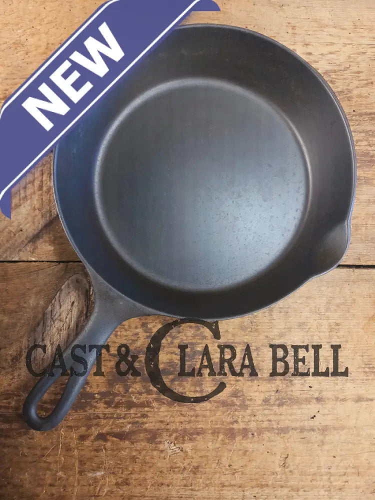 Late 1890βs Griswoldβs ERIE #7 second series skillet. D makerβs mark. Beautiful and lightweight Skillet