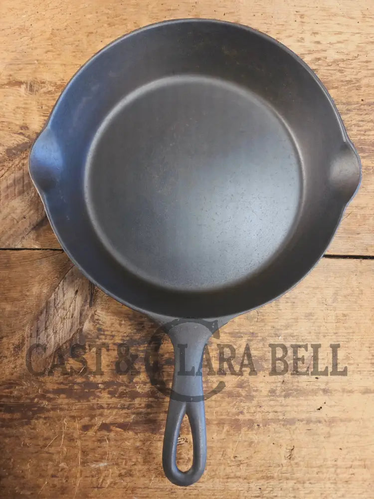 Late 1890βs Griswoldβs ERIE #7 second series skillet. D makerβs mark. Beautiful and lightweight Skillet