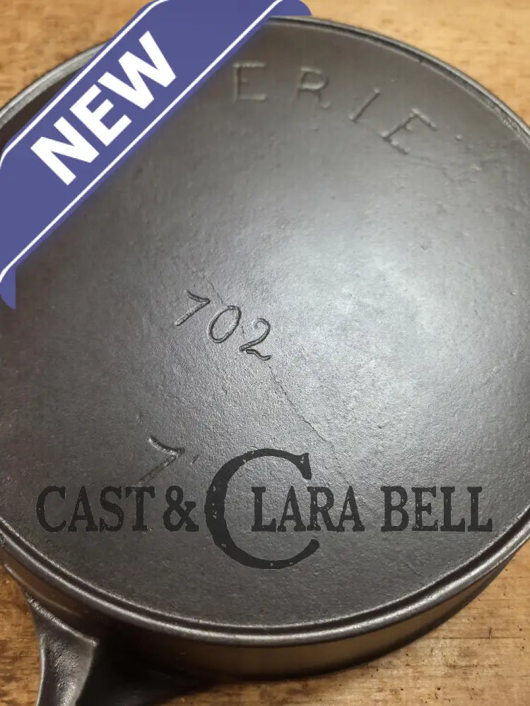 Late 1890βs Griswoldβs ERIE #7 third series skillet 701. Beautiful and lightweight Skillet