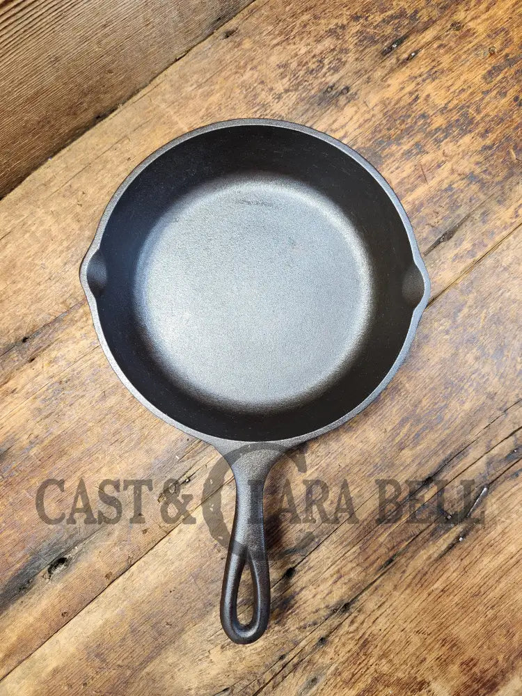 Lodge ’Opryland’ Hotel Cast Iron Skillet. Super Unique Wonderful Gift Idea! Skillet