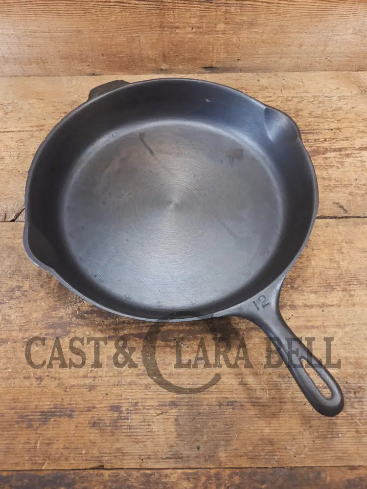 Looking for a BIG skillet?? Wagner #12 Cast Iron Skillet with Heat Ring 14 inch skillet - Skillet