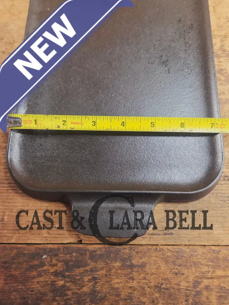 LOVE it. Great gift! 1920’s Large Block Logo Griswold #7 Cast Iron Long Griddle 744 Griddle