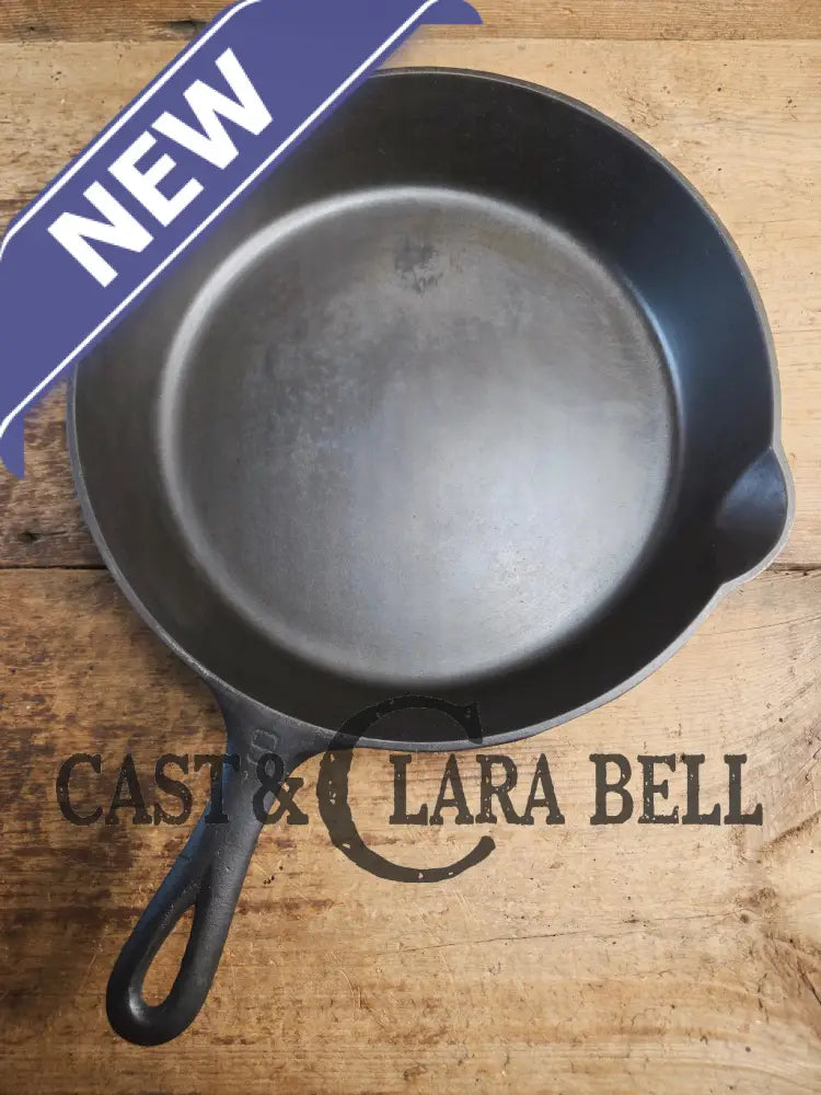 Lovely 1920’s Griswold #9 Skillet with Heat Ring and Large Block Logo 710 AX One of the most popular Griswold lines