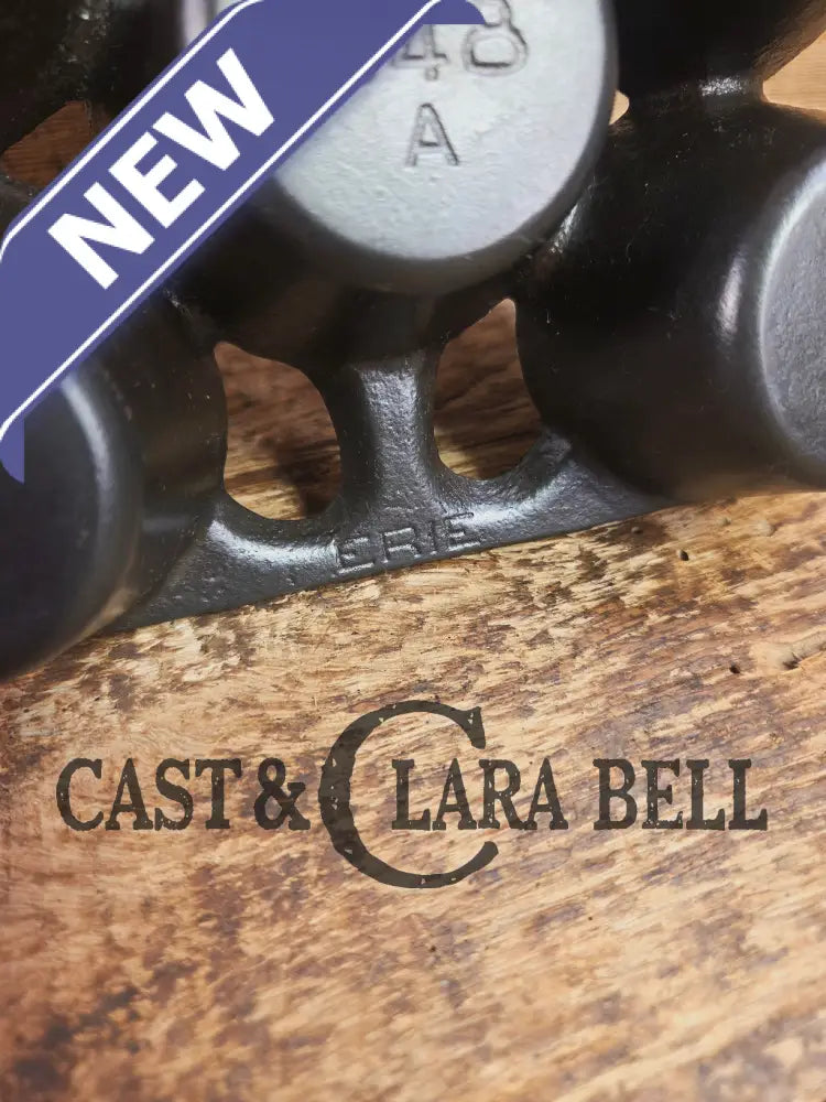 Lovely Griswold No. 10 Popover Pan 948 A Variation 10 with Griswolds & Erie markings. Ready to make brownies muffins or