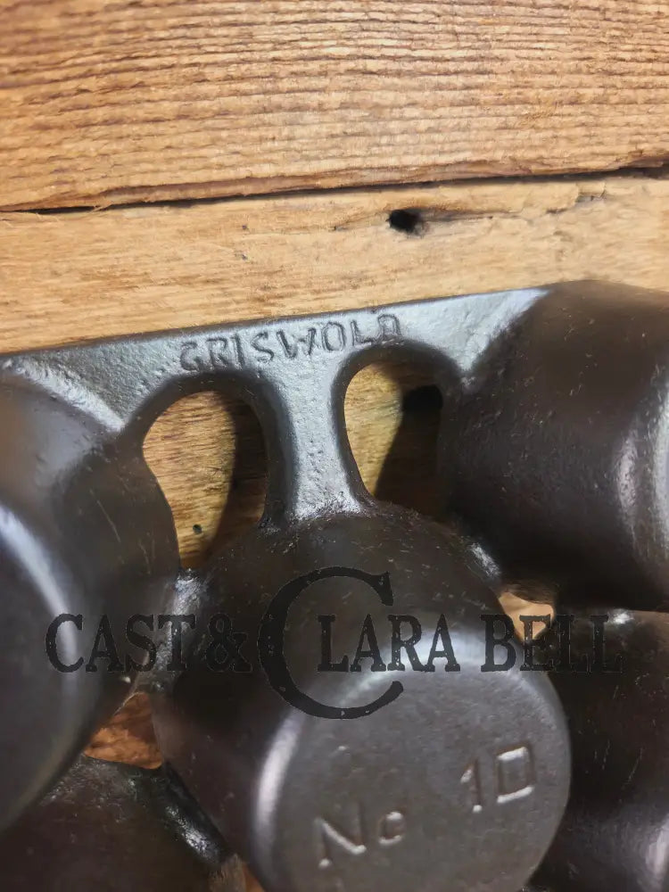 Lovely Griswold No. 10 Popover Pan 948 A Variation 10 with Griswolds & Erie markings. Ready to make brownies muffins or