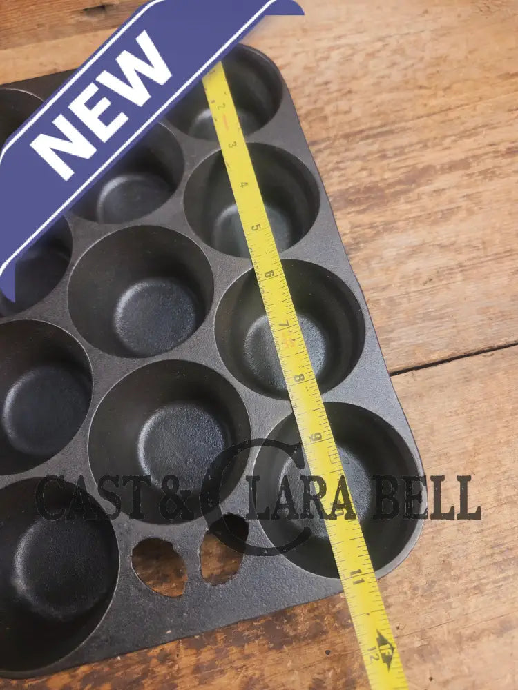 Lovely Griswold No. 10 Popover Pan 949 B. Fully Restored and ready to make the best brownies muffins or cornbread!