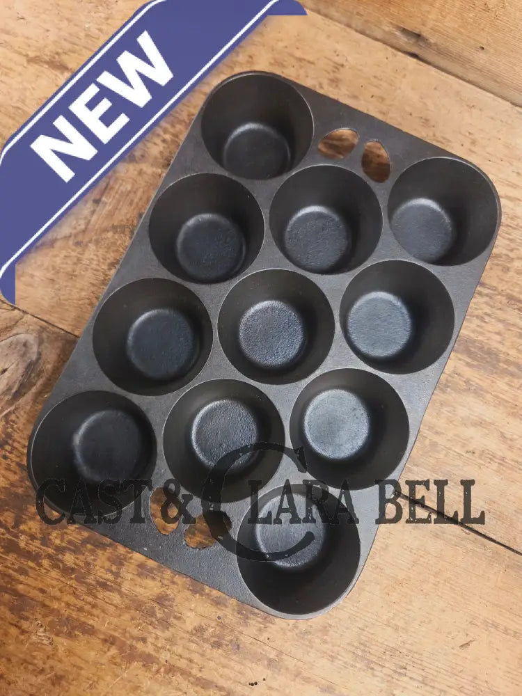 Lovely Griswold No. 10 Popover Pan 949 B. Fully Restored and ready to make the best brownies muffins or cornbread!