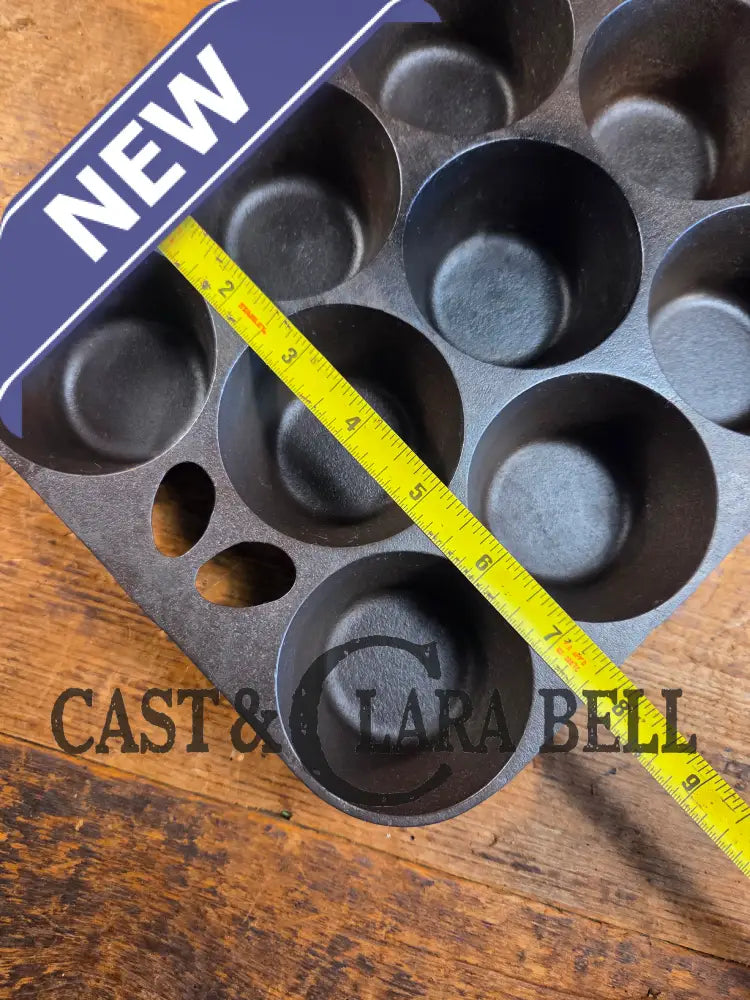 Lovely Griswold No. 10 Popover Pan 949 C. Fully Restored and ready to make the best brownies muffins or cornbread