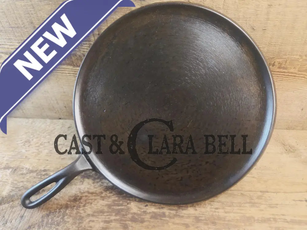 Make 90 year old grilled cheese! 1930-40’s Era lodge #9 Round Griddle. Awesome! SC24 Griddle