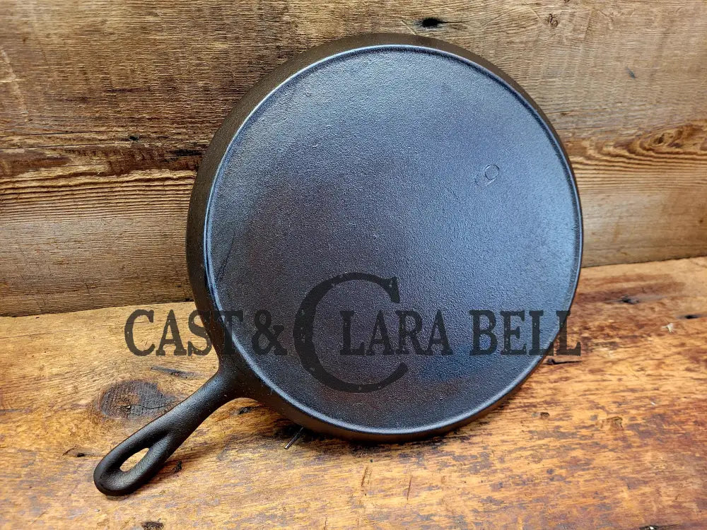 Make 90 Year Old Grilled Cheese! Earlier 1930โS Era Lodge #9 Round Griddle. Awesome!