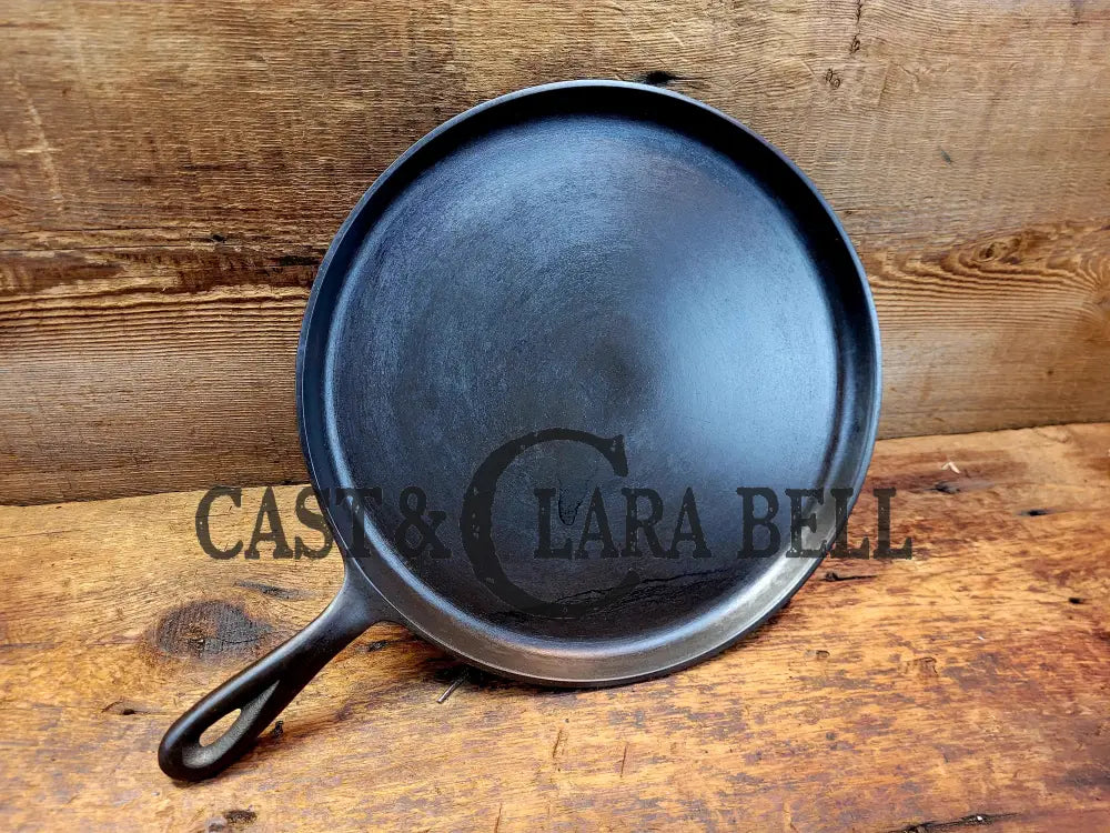 Make 90 Year Old Grilled Cheese! Earlier 1930โS Era Lodge #9 Round Griddle. Awesome!