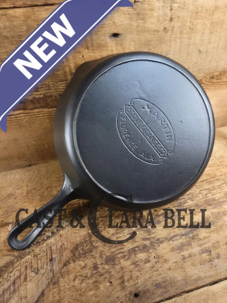 Martin Stove & Range Co. #8 Cast Iron Skillet with βHamburgerβ Logo. Versatile and elegant Skillet