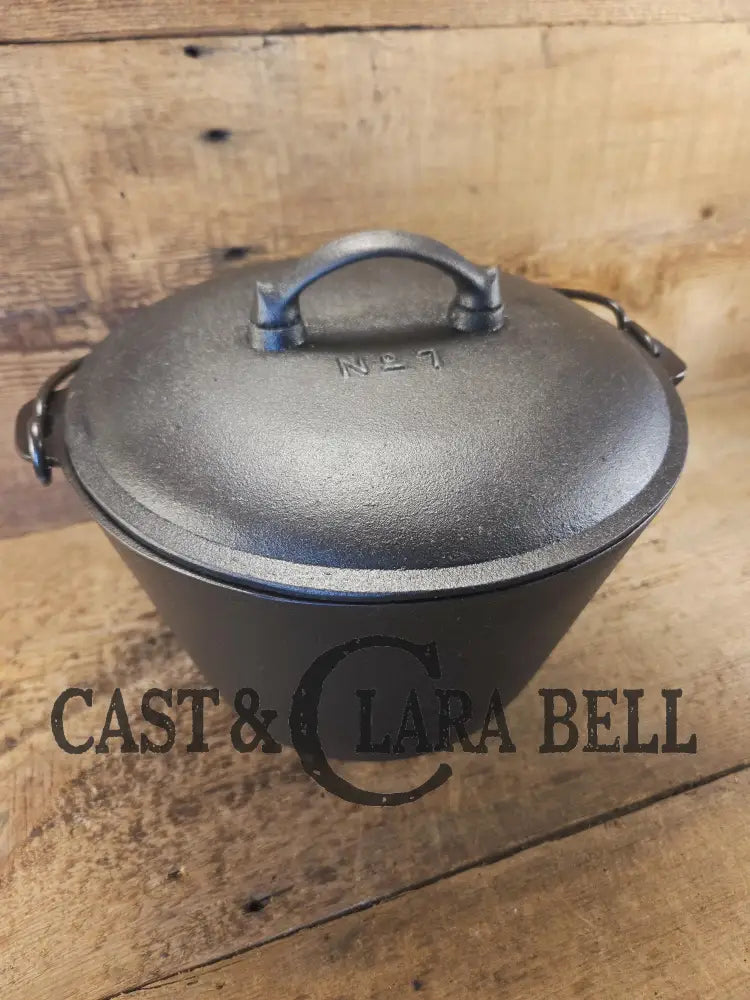 Martin Stove & Range No. 7 Three Legged Kettle with matching lid. Very unique gift campfire pot and display piece Dutch