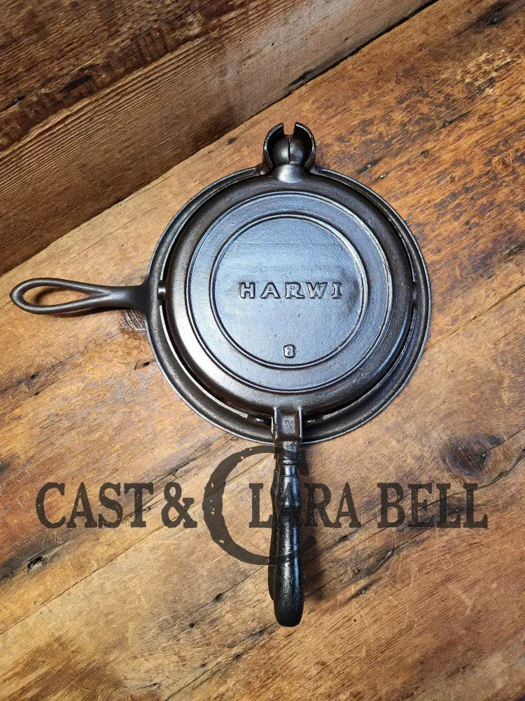 Mid 1900βS Stover Made Harwi #8 Waffle Iron With Low Base. Beautiful And Unique!