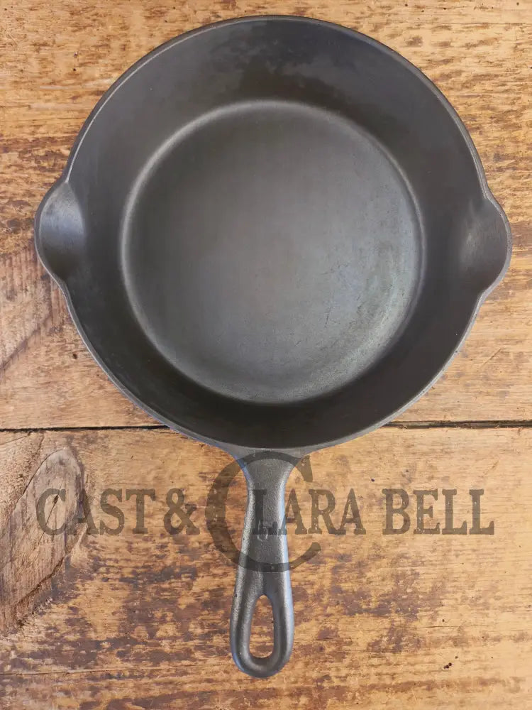 Midwest favorite! Missouri made Crescent Fndry ’Ozark’ #5 Cast Iron Skillet - Skillet