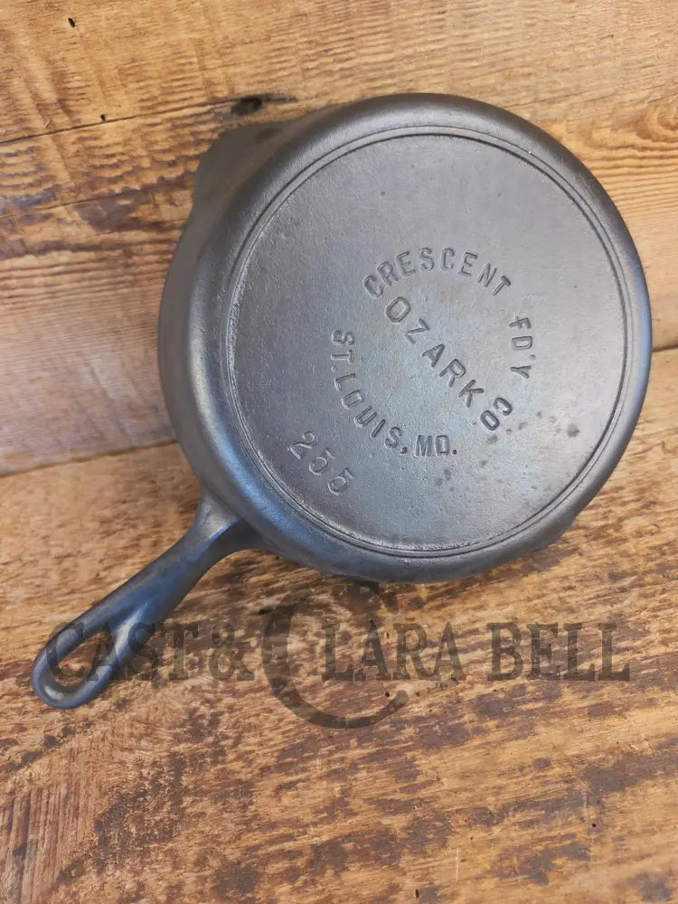 Midwest favorite! Missouri made Crescent Fndry ’Ozark’ #5 Cast Iron Skillet - Skillet