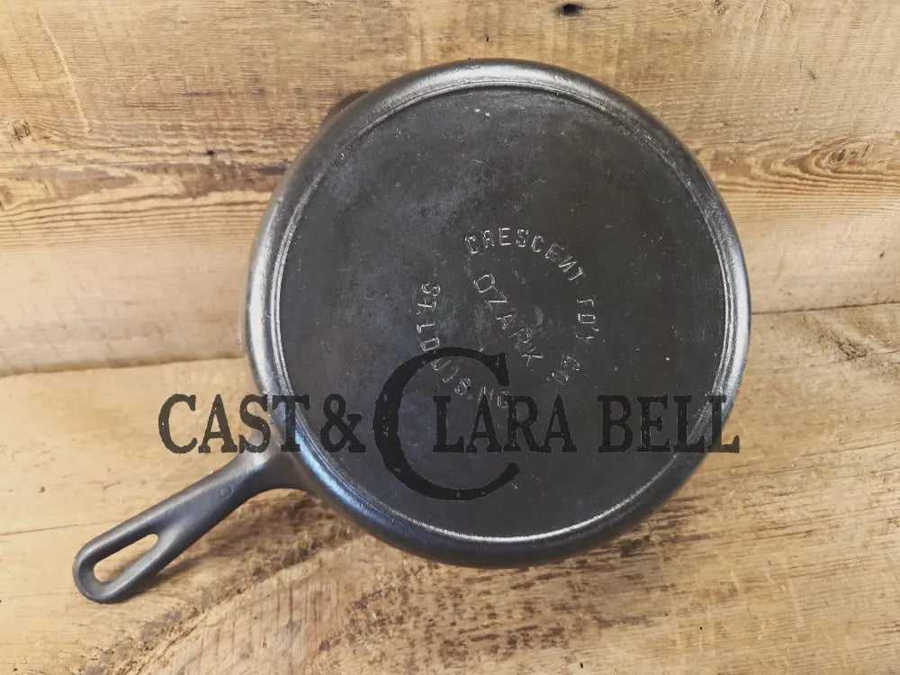 Midwest favorite! Missouri made Ozark #8 Deep Chicken Fryer Skillet. Fantastic piece great cooker for chili and breads!