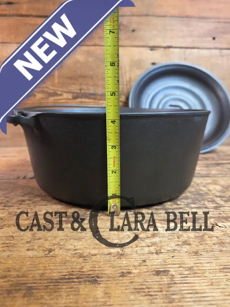 Midwest favorite! Missouri made Ozark #8 Dutch Oven. Fantastic piece great cooker for chili and breads! - Dutch Ovens