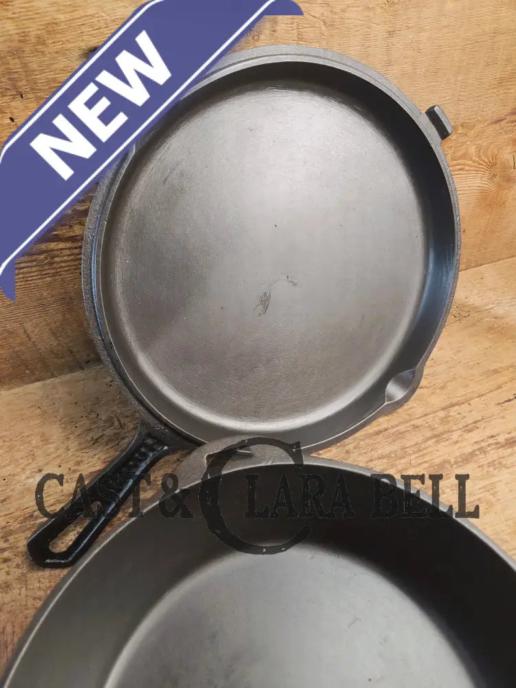 Mint Condition Hammered finish Lodge 4-In-1 star logo Combo Cooker. So versatile and elegant. Perfect gift or fully