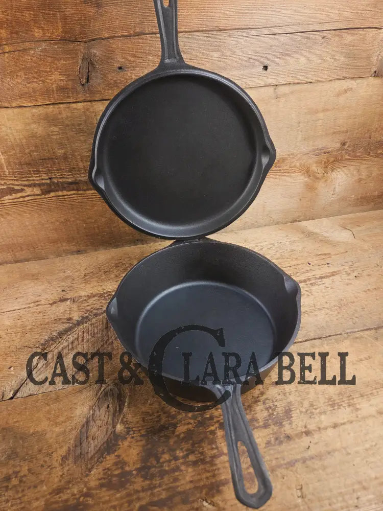 Mint Condition Lodge 4-In-1 star logo Combo Cooker. So versatile and elegant. Perfect gift or fully restored daily