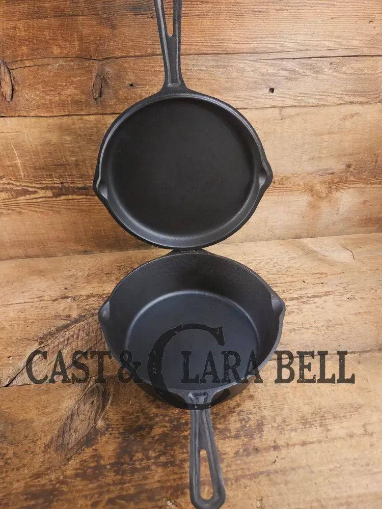 Mint Condition Lodge 4-In-1 star logo Combo Cooker. So versatile and elegant. Perfect gift or fully restored daily