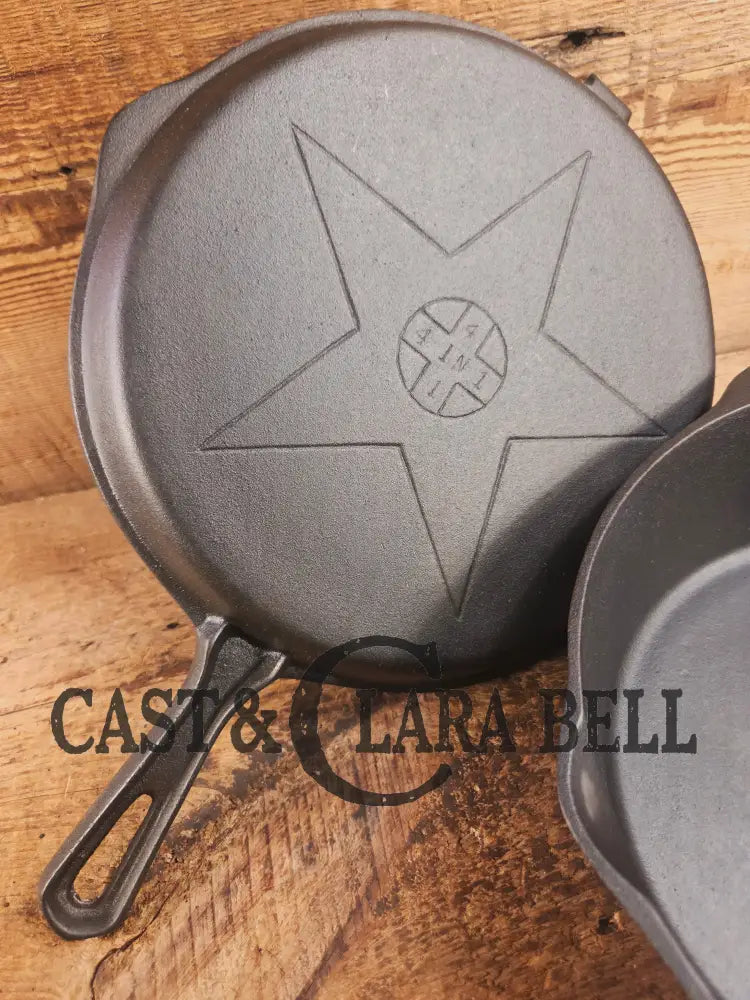 Mint Condition Lodge 4-In-1 star logo Combo Cooker. So versatile and elegant. Perfect gift or fully restored daily