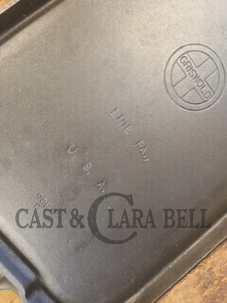 Mint condition looks brand new! Griswold #8 Long cast iron griddle. 908 C. Great pancake griddle! - Griddle