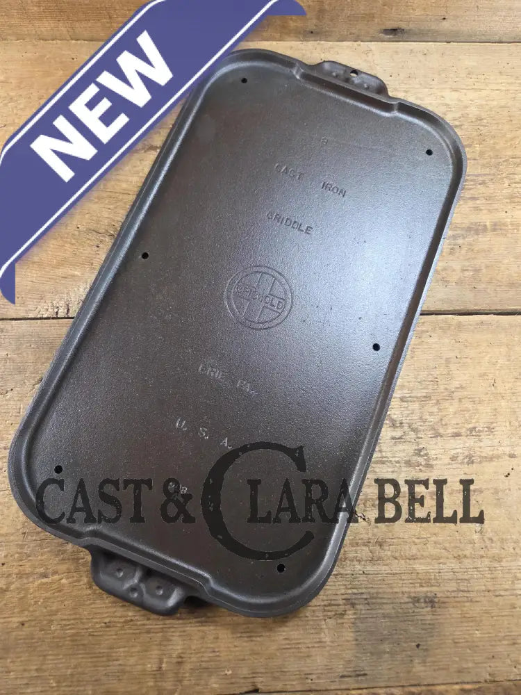 Mint with a twist?! Priced to sell 1930’s Griswold #8 Long cast iron griddle. 908 A. Great pancake griddle! SEE